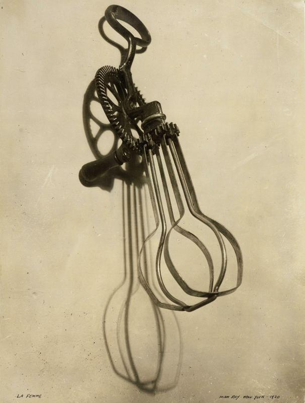 Man Ray (Emmanuel Radnitzky, dit), La Femme 1920 