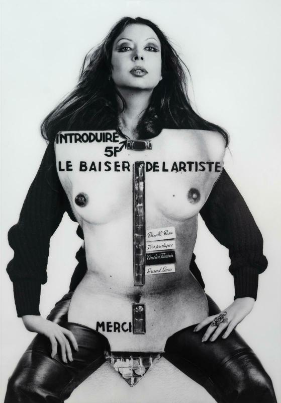 ORLAN, Le Baiser de l'artiste. Le distributeur automatique ou presque! n°2 1977 / 2009 