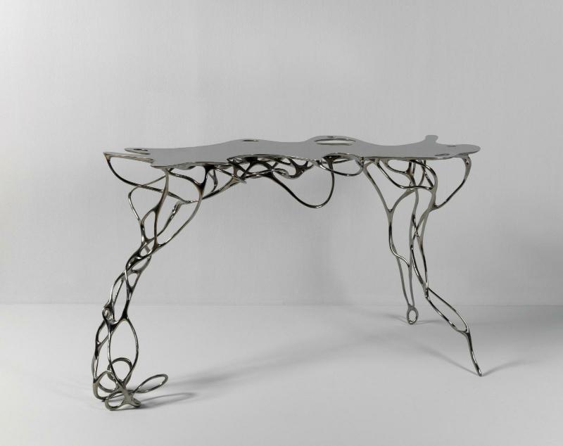 Mathias Bengtsson, Table Growth Table Titanium, 2016	