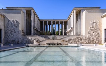 Musée d’art moderne de Paris : vue de la façade