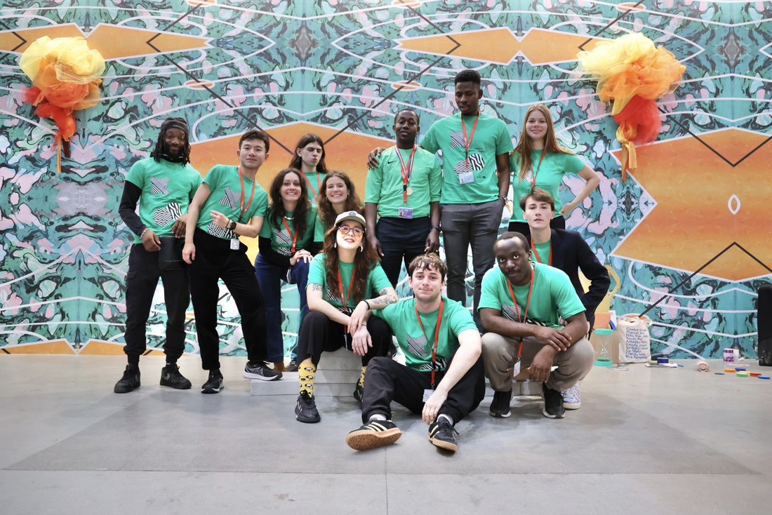 Collectif Art Session 2023-2024 au Centre Pompidou : portrait de groupe