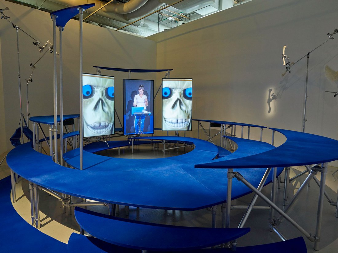 Vues de l'exposition « Hito Steyerl. I Will Survive », Centre Pompidou, 2021