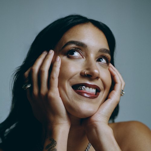 Portrait de Naomi pour un DJ set au Centre Pompidou Paris, soirée "Because Beaubourg" avec Because Music