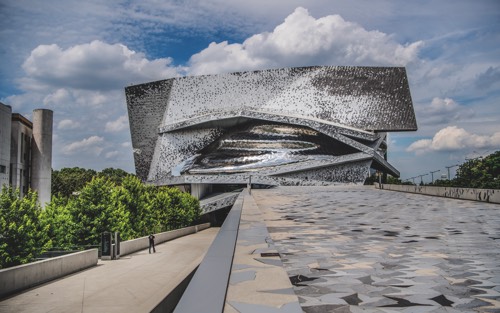 Philharmonie de Paris : vue depuis la rampe d'accès