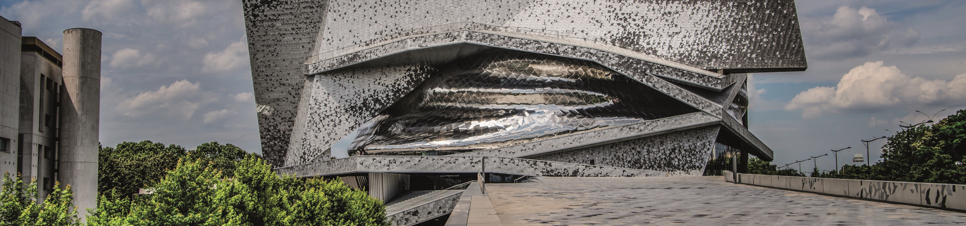 Philharmonie de Paris : vue depuis la rampe d'accès