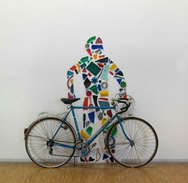 Tony Cragg, « Autoportrait », 1981